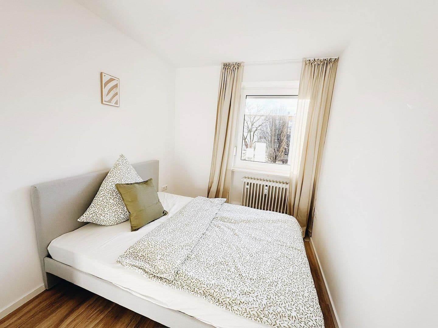 Prenájom bytu 68 m², Fritz-Meyer-Weg 27, München, Bavorsko Prenájom bytu 68 m², Fritz-Meyer-Weg 27, München, Bavorsko