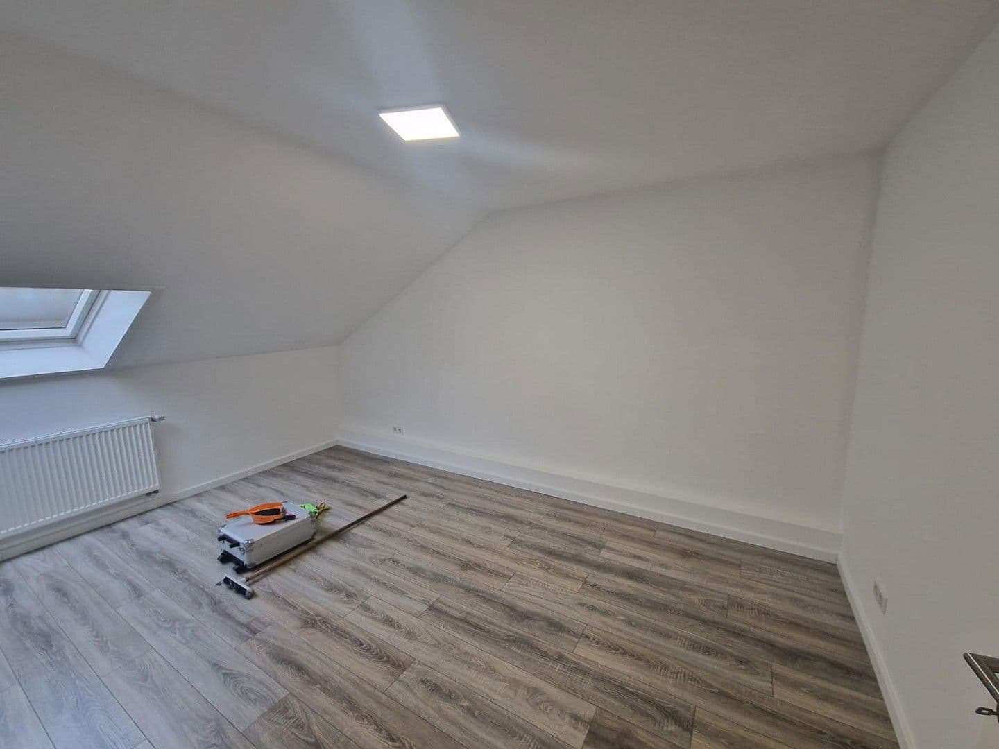 Prenájom bytu 2-izbový 70 m², Dürerstr. 4, Mannheim, Bádensko-Wurttembersko Prenájom bytu 2-izbový 70 m², Dürerstr. 4, Mannheim, Bádensko-Wurttembersko