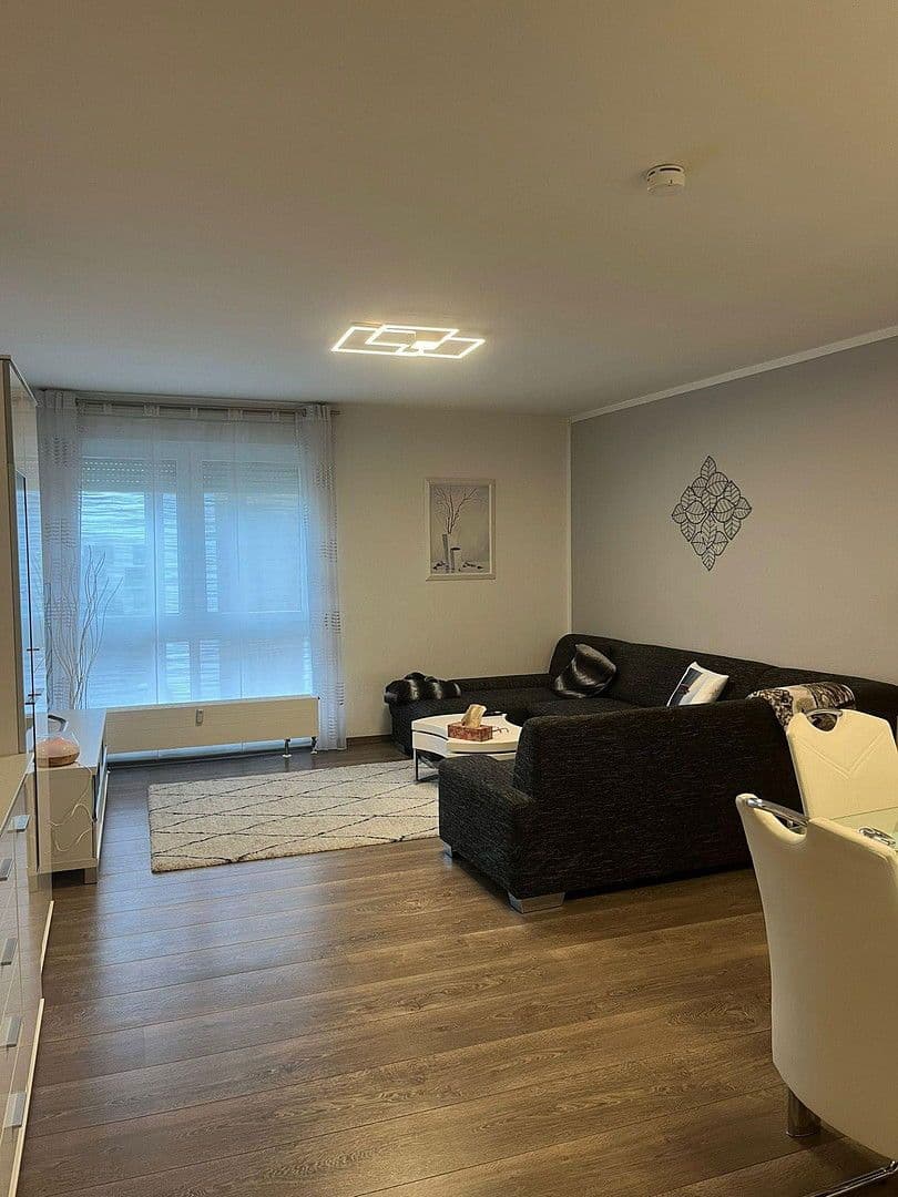 Predaj bytu 3-izbový 84 m², Wiesbaden-Biebrich, Hesensko Predaj bytu 3-izbový 84 m², Wiesbaden-Biebrich, Hesensko