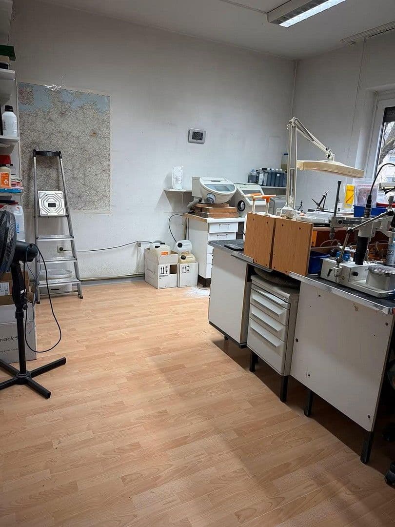 Prenájom kancelárie 230 m², Wilhelmshaven, Dolné Sasko Prenájom kancelárie 230 m², Wilhelmshaven, Dolné Sasko