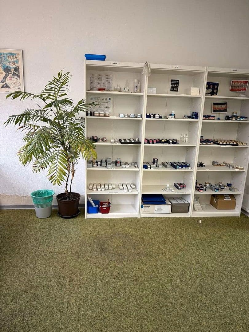 Prenájom kancelárie 230 m², Wilhelmshaven, Dolné Sasko Prenájom kancelárie 230 m², Wilhelmshaven, Dolné Sasko