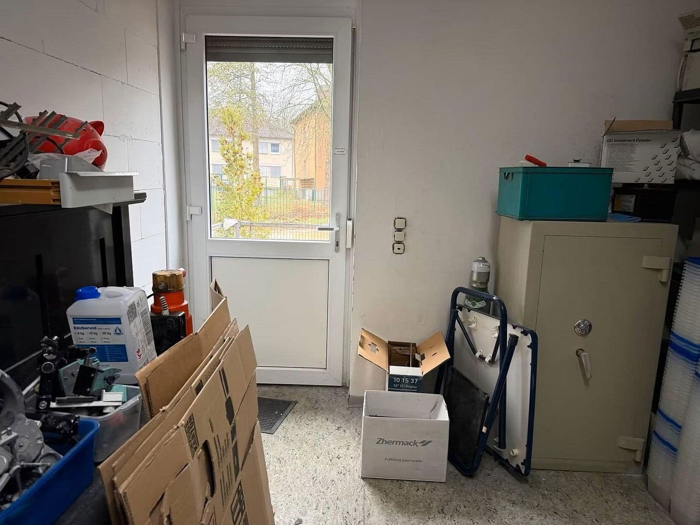 Prenájom kancelárie 230 m², Wilhelmshaven, Dolné Sasko Prenájom kancelárie 230 m², Wilhelmshaven, Dolné Sasko