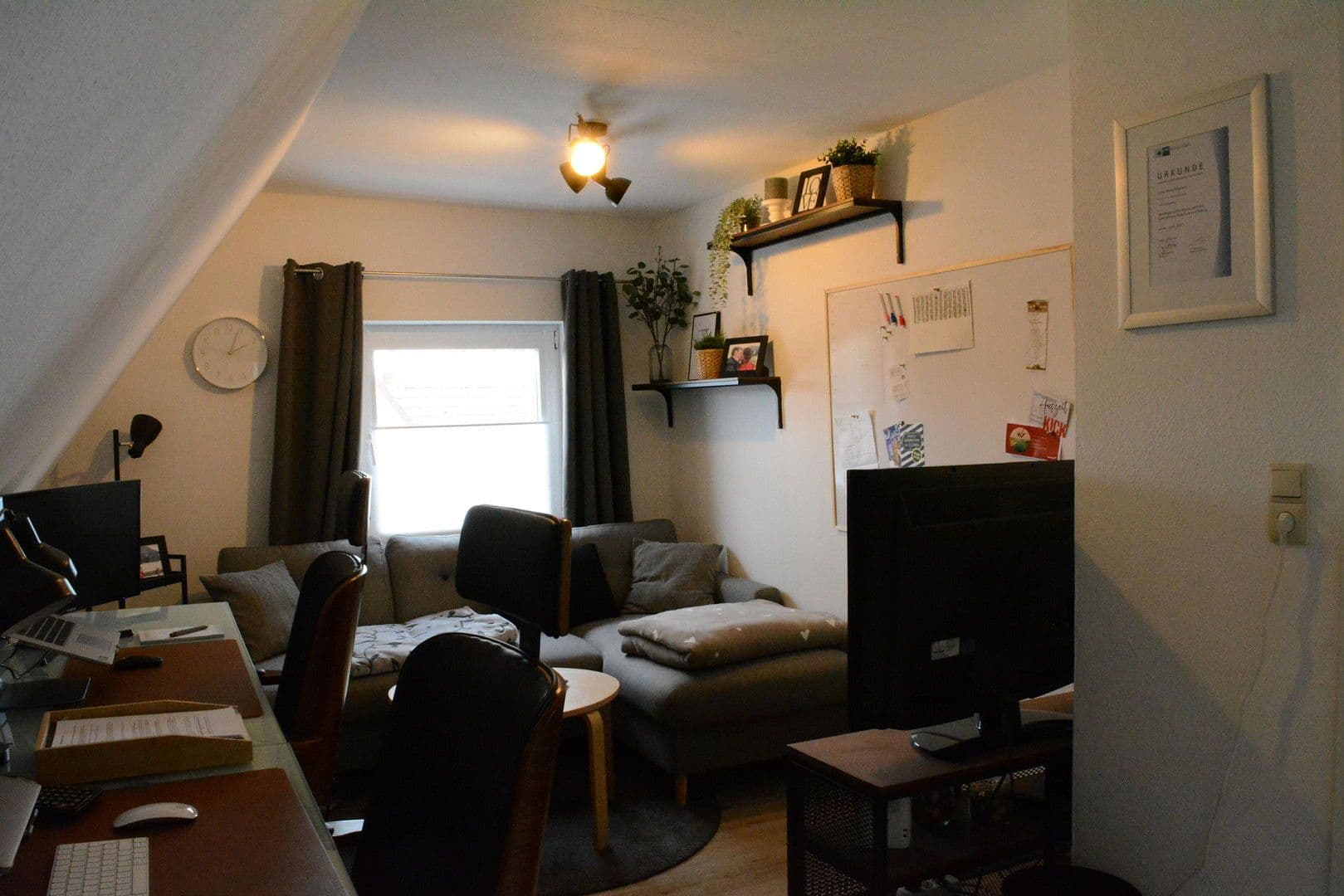 Predaj domu 90 m², pozemek 300 m², Emden, Dolné Sasko Predaj domu 90 m², pozemek 300 m², Emden, Dolné Sasko