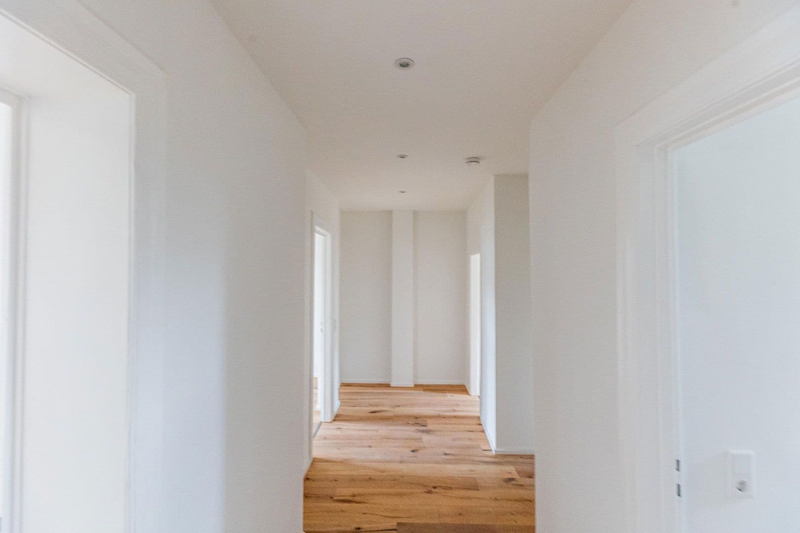 Prenájom bytu 3-izbový 105 m², Wiesbaden, Hesensko Prenájom bytu 3-izbový 105 m², Wiesbaden, Hesensko