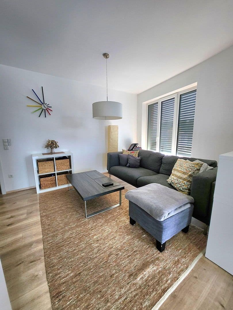 Prenájom bytu 2-izbový 66 m², Industriestrasse, Ergoldsbach, Bavorsko Prenájom bytu 2-izbový 66 m², Industriestrasse, Ergoldsbach, Bavorsko