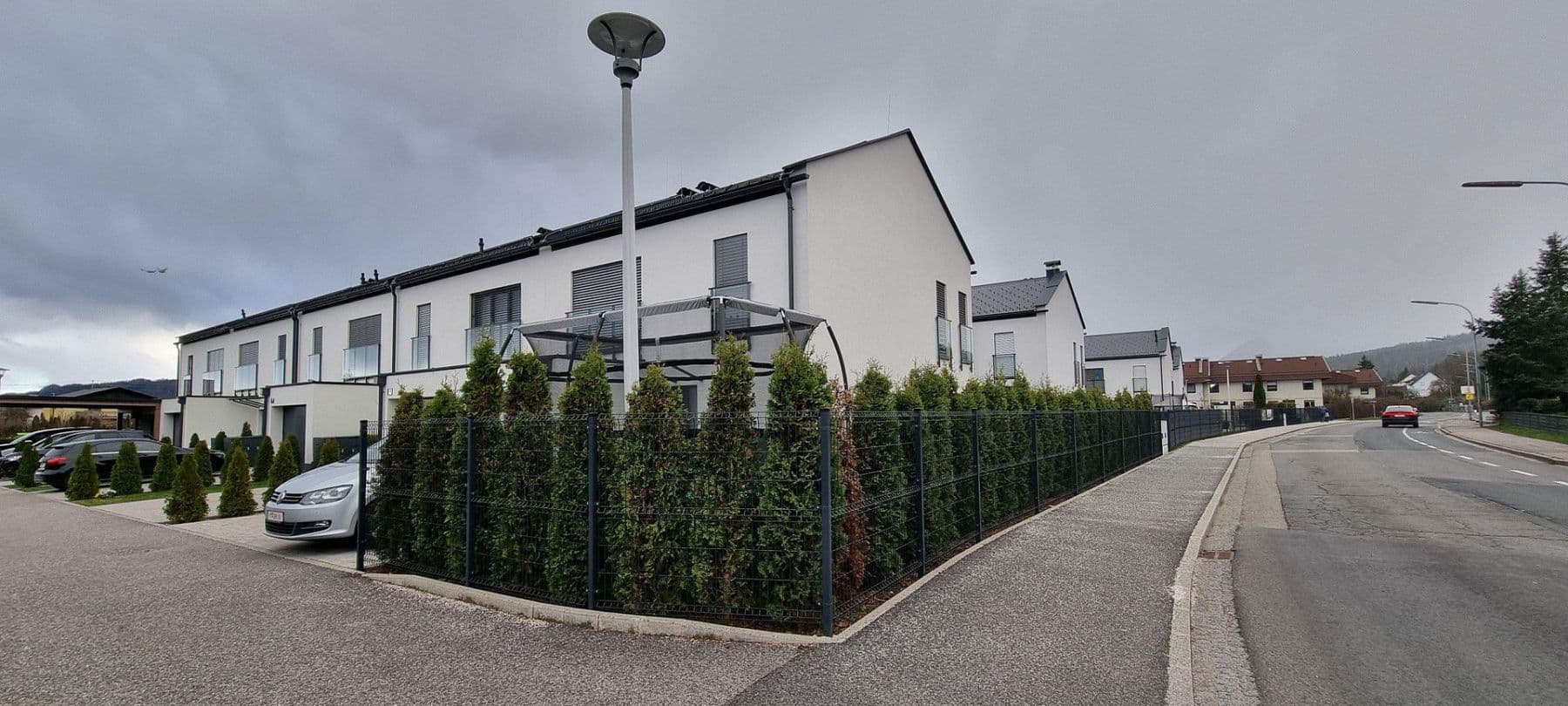 Predaj domu 122 m², pozemek 305 m², Klagenfurt am Wörthersee, Korutánsko Predaj domu 122 m², pozemek 305 m², Klagenfurt am Wörthersee, Korutánsko