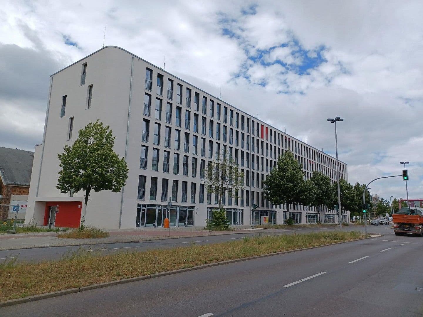 Prenájom bytu 1-izbový 24 m², Rudower Chaussee 32, Berlin, Berlín Prenájom bytu 1-izbový 24 m², Rudower Chaussee 32, Berlin, Berlín