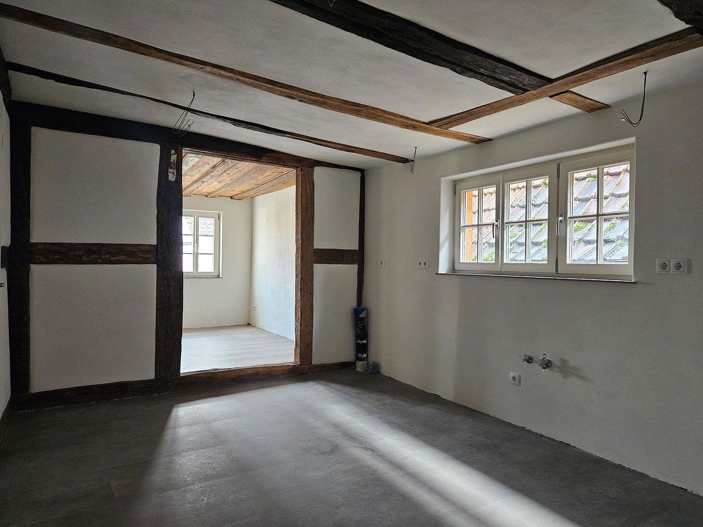 Prenájom bytu 5-izbový 128 m², Mühlacker, Bádensko-Wurttembersko Prenájom bytu 5-izbový 128 m², Mühlacker, Bádensko-Wurttembersko