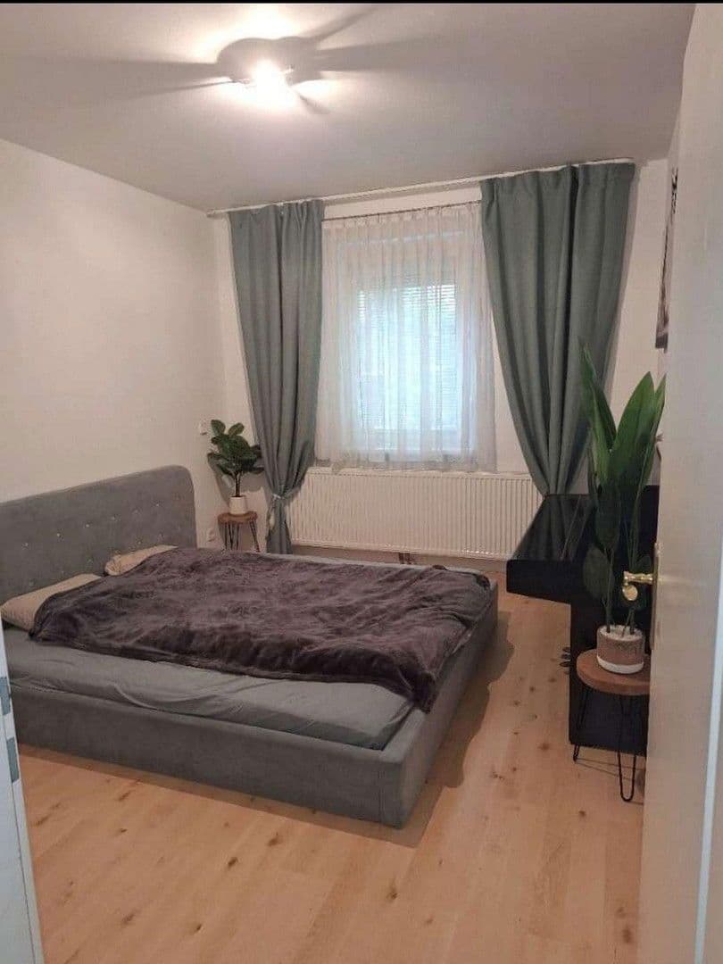 Prenájom bytu 3-izbový 78 m², Helenenstrasse, Baden bei Wien, Dolné Rakúsko Prenájom bytu 3-izbový 78 m², Helenenstrasse, Baden bei Wien, Dolné Rakúsko