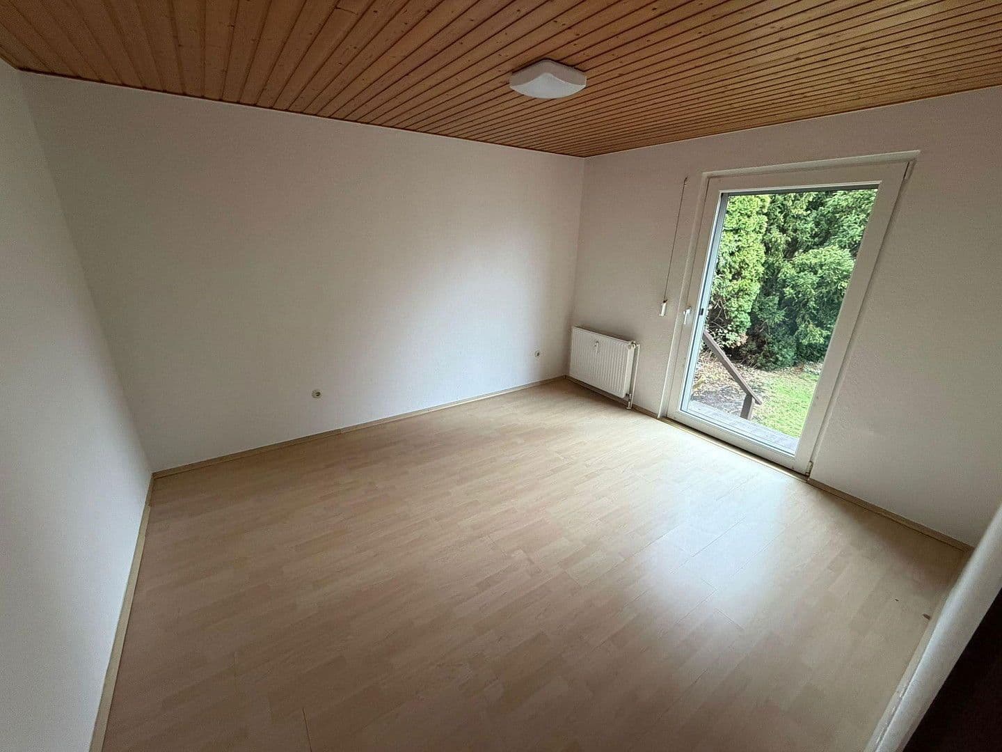 Prenájom bytu 2-izbový 90 m², Gifhorn, Dolné Sasko Prenájom bytu 2-izbový 90 m², Gifhorn, Dolné Sasko