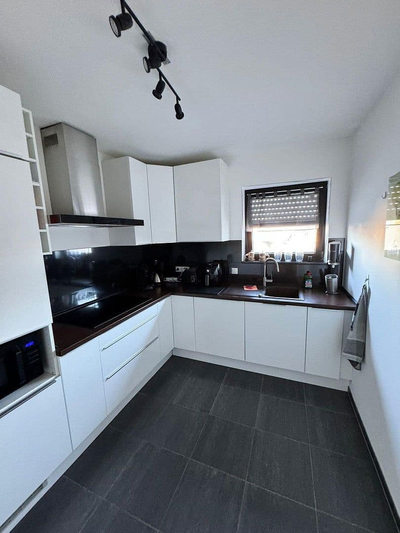 Prenájom bytu 2-izbový 68 m², Meckenheim, Severné Porýnie - Westfálsko Prenájom bytu 2-izbový 68 m², Meckenheim, Severné Porýnie - Westfálsko