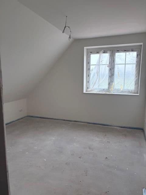 Prenájom bytu 4-izbový 95 m², Brackel, Dolné Sasko Prenájom bytu 4-izbový 95 m², Brackel, Dolné Sasko