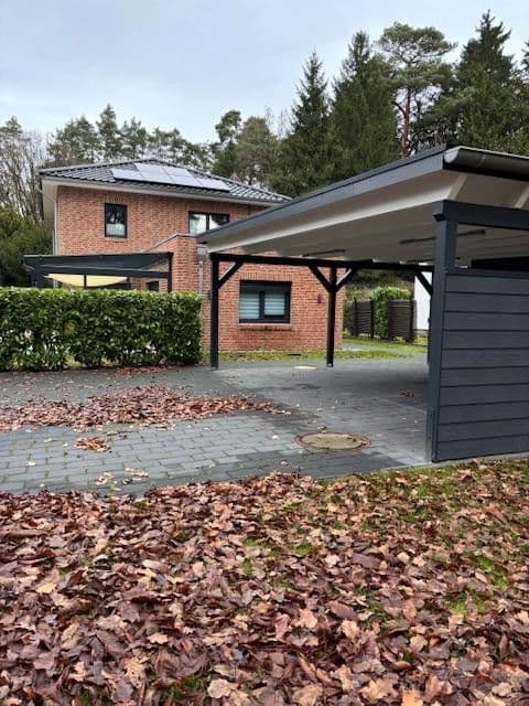 Predaj domu 135 m², pozemek 1.043 m², Buchholz in der Nordheide, Dolné Sasko Predaj domu 135 m², pozemek 1.043 m², Buchholz in der Nordheide, Dolné Sasko