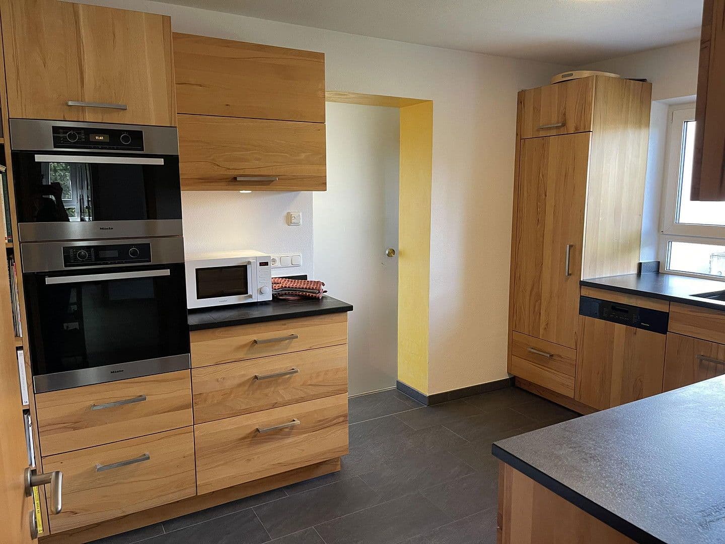 Predaj domu 138 m², pozemek 601 m², Röhrmoos, Bavorsko Predaj domu 138 m², pozemek 601 m², Röhrmoos, Bavorsko