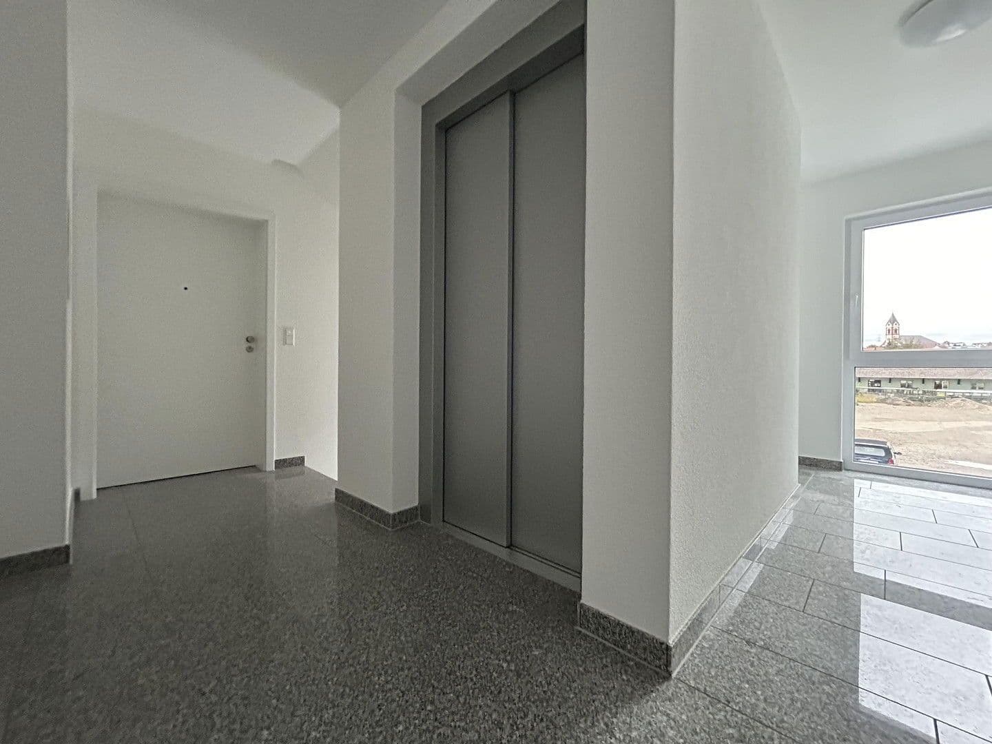 Prenájom bytu 3-izbový 98 m², Fabrikstraße, Kraichtal, Bádensko-Wurttembersko Prenájom bytu 3-izbový 98 m², Fabrikstraße, Kraichtal, Bádensko-Wurttembersko