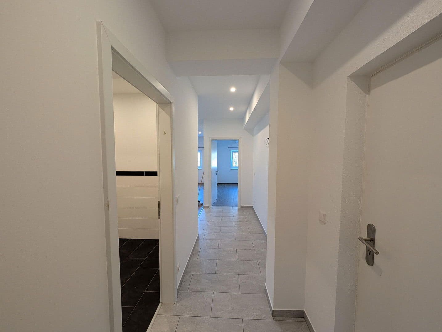 Prenájom bytu 2-izbový 82 m², Haidenburger Straße 23, Aidenbach, Bavorsko Prenájom bytu 2-izbový 82 m², Haidenburger Straße 23, Aidenbach, Bavorsko