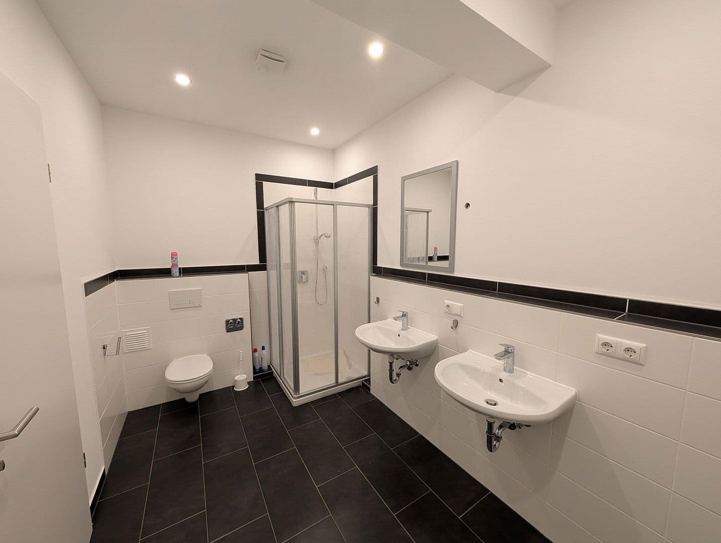 Prenájom bytu 2-izbový 82 m², Haidenburger Straße 23, Aidenbach, Bavorsko Prenájom bytu 2-izbový 82 m², Haidenburger Straße 23, Aidenbach, Bavorsko