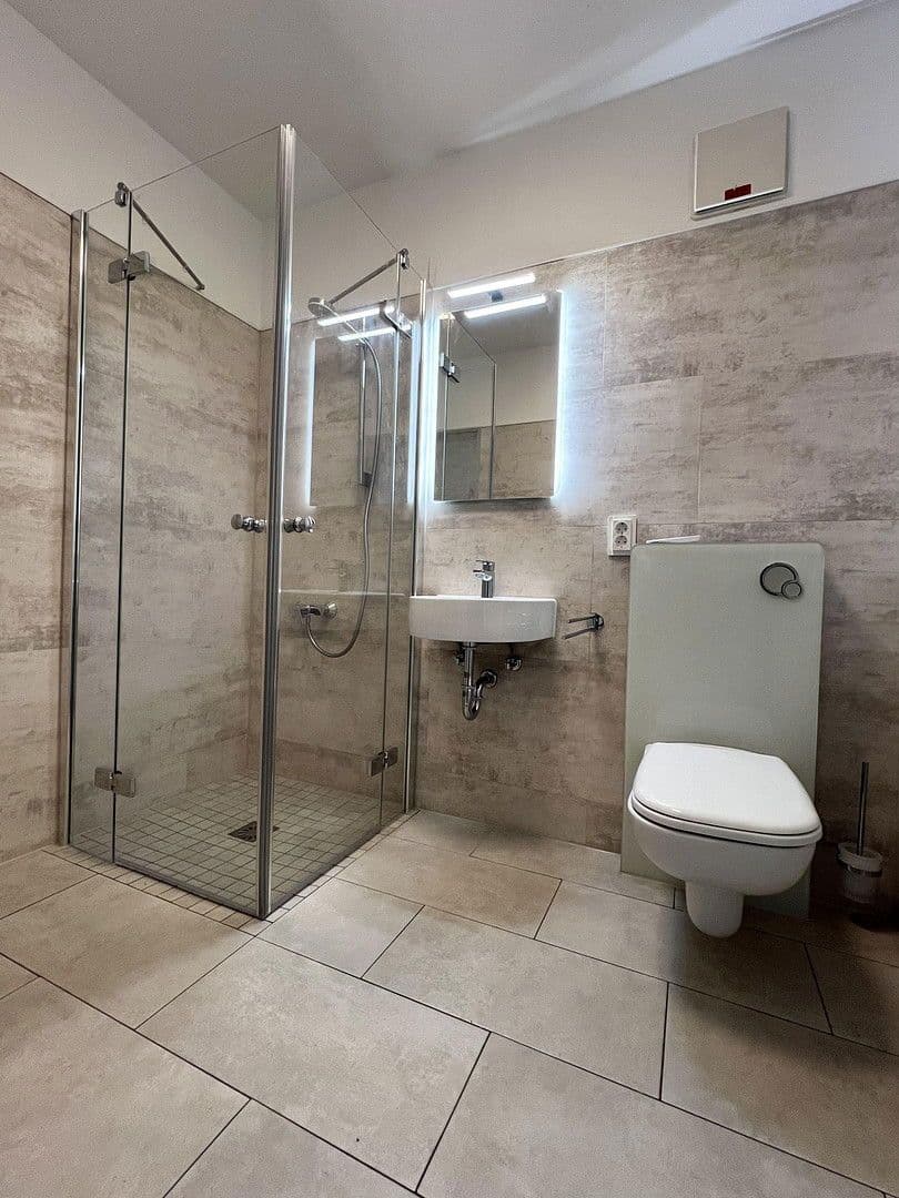 Prenájom bytu 2-izbový 54 m², Peter-Schmohl-Straße 3a, Freiberg, Sasko Prenájom bytu 2-izbový 54 m², Peter-Schmohl-Straße 3a, Freiberg, Sasko