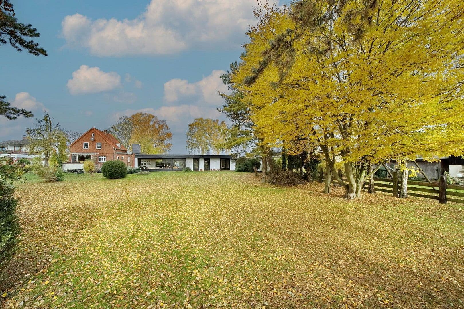 Predaj domu 156 m², pozemek 1.559 m², Hamburg-Curslack, Hamburg Predaj domu 156 m², pozemek 1.559 m², Hamburg-Curslack, Hamburg