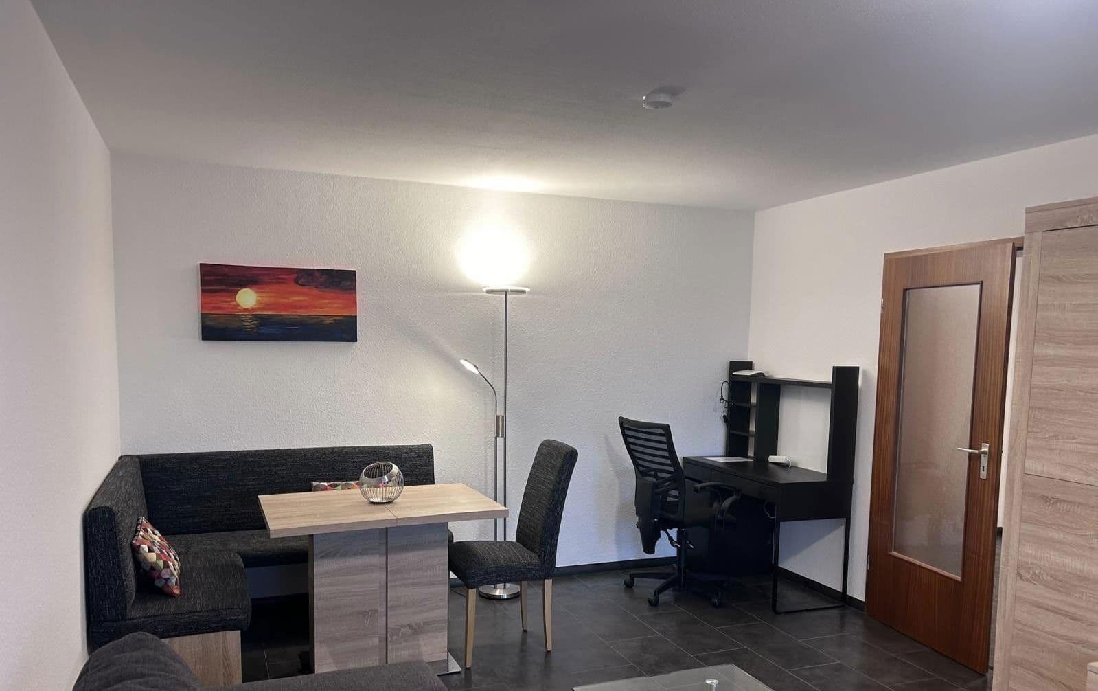 Prenájom bytu 2-izbový 59 m², Stuttgart, Bádensko-Wurttembersko Prenájom bytu 2-izbový 59 m², Stuttgart, Bádensko-Wurttembersko