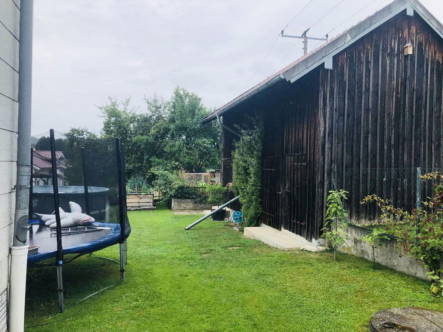 Predaj domu 200 m², pozemek 1.100 m², Tittling, Bavorsko Predaj domu 200 m², pozemek 1.100 m², Tittling, Bavorsko