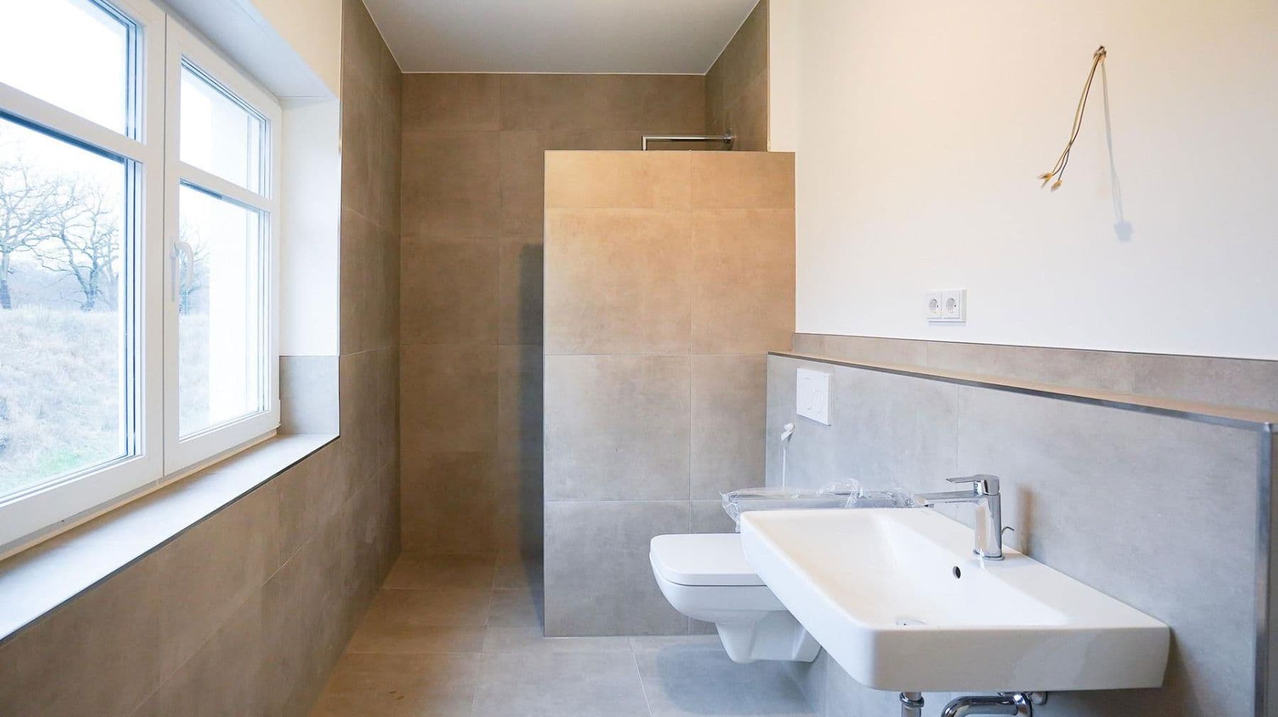 Prenájom bytu 4-izbový 125 m², Carl-Adam-Petri-Straße, Brandenburg - Potsdam, Brandenbursko Prenájom bytu 4-izbový 125 m², Carl-Adam-Petri-Straße, Brandenburg - Potsdam, Brandenbursko