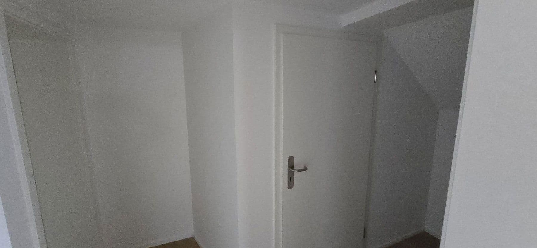 Prenájom bytu 3-izbový 108 m², Markt 5, Treuen, Sasko Prenájom bytu 3-izbový 108 m², Markt 5, Treuen, Sasko