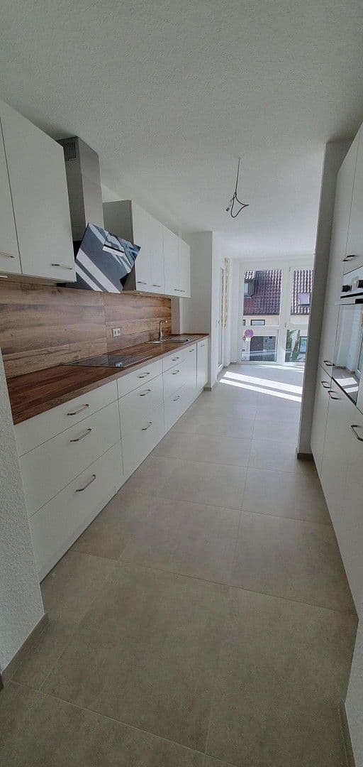 Prenájom bytu 4-izbový 91 m², Grafenau, Bádensko-Wurttembersko Prenájom bytu 4-izbový 91 m², Grafenau, Bádensko-Wurttembersko