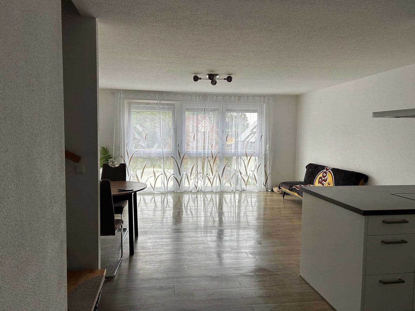 Predaj domu 145 m², pozemek 151 m², Rastatt, Bádensko-Wurttembersko Predaj domu 145 m², pozemek 151 m², Rastatt, Bádensko-Wurttembersko