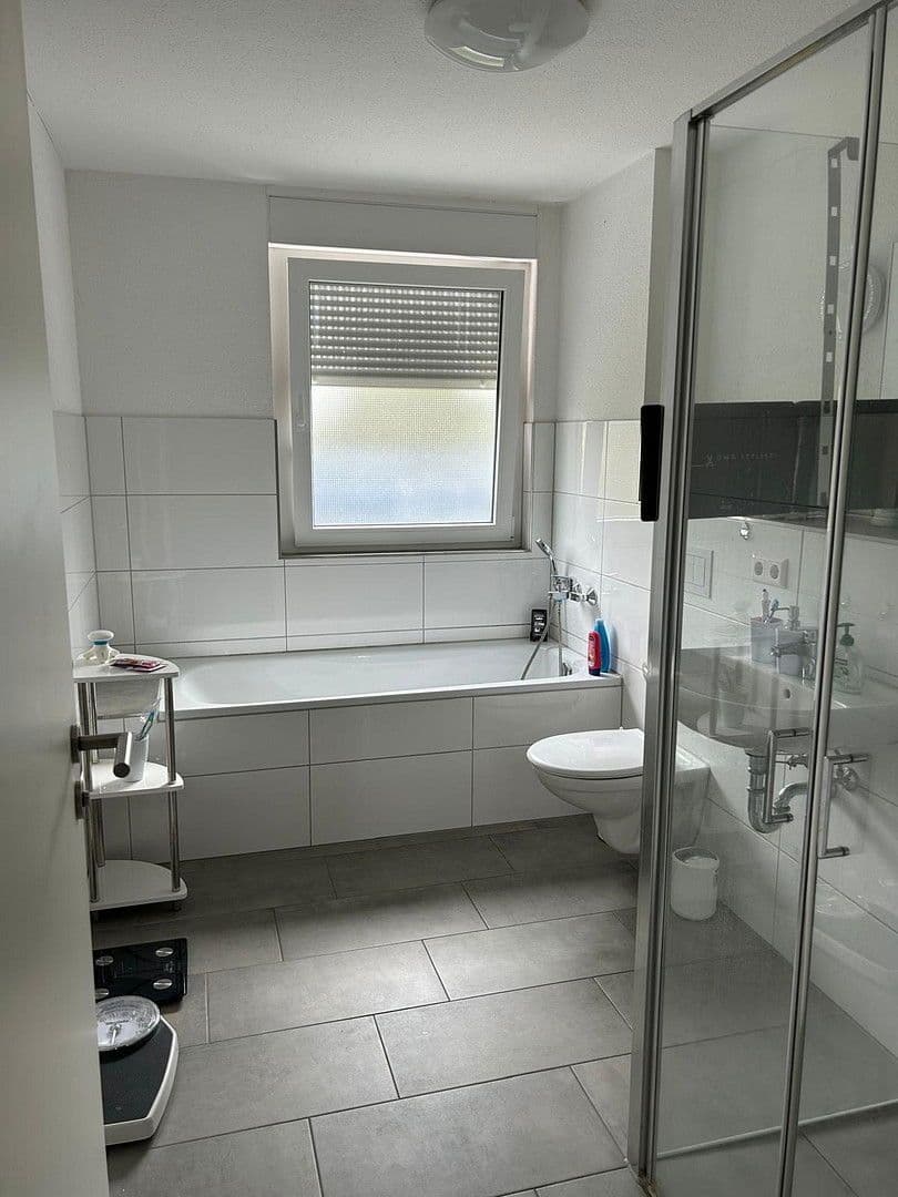 Predaj domu 145 m², pozemek 151 m², Rastatt, Bádensko-Wurttembersko Predaj domu 145 m², pozemek 151 m², Rastatt, Bádensko-Wurttembersko