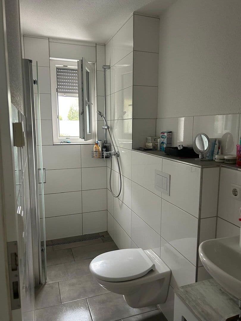 Predaj domu 145 m², pozemek 151 m², Rastatt, Bádensko-Wurttembersko Predaj domu 145 m², pozemek 151 m², Rastatt, Bádensko-Wurttembersko