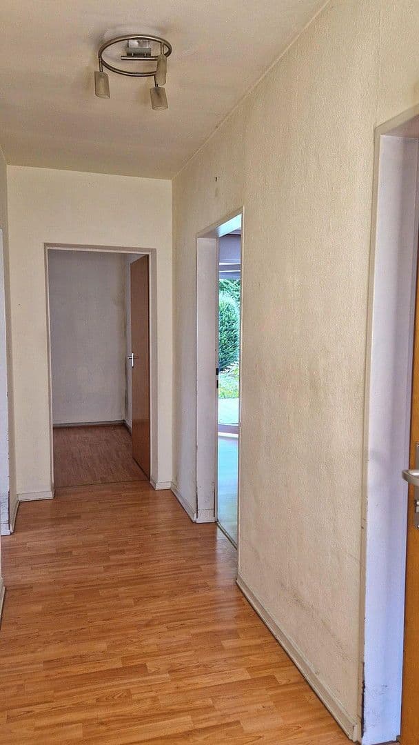 Predaj domu 180 m², pozemek 695 m², Mainz, Porýnie-Falcko Predaj domu 180 m², pozemek 695 m², Mainz, Porýnie-Falcko