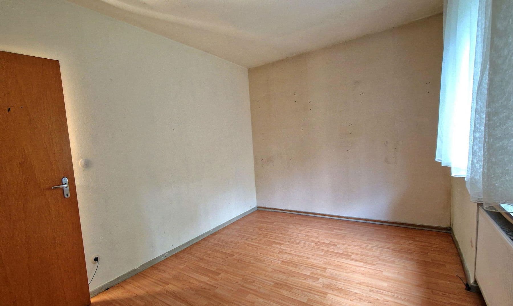 Predaj domu 180 m², pozemek 695 m², Mainz, Porýnie-Falcko Predaj domu 180 m², pozemek 695 m², Mainz, Porýnie-Falcko