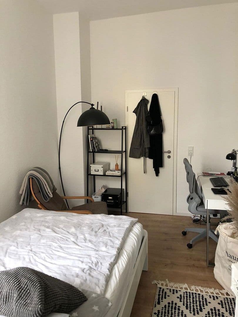 Prenájom bytu 3-izbový 65 m², Schützenstraße 42, Ludwigshafen am Rhein, Porýnie-Falcko Prenájom bytu 3-izbový 65 m², Schützenstraße 42, Ludwigshafen am Rhein, Porýnie-Falcko