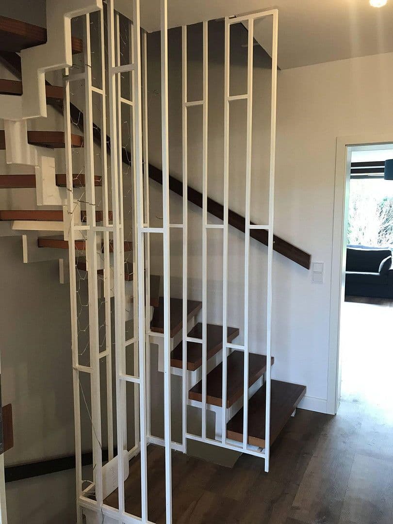 Prenájom domu 122 m², pozemek 265 m², Schenefeld, Šlezvicko-Holštajnsko Prenájom domu 122 m², pozemek 265 m², Schenefeld, Šlezvicko-Holštajnsko