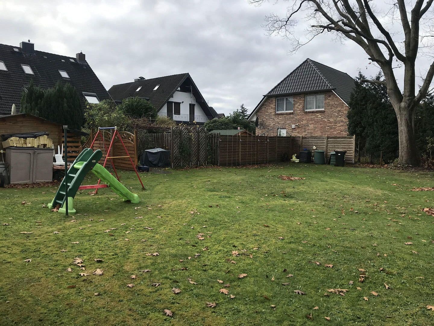 Prenájom domu 122 m², pozemek 265 m², Schenefeld, Šlezvicko-Holštajnsko Prenájom domu 122 m², pozemek 265 m², Schenefeld, Šlezvicko-Holštajnsko