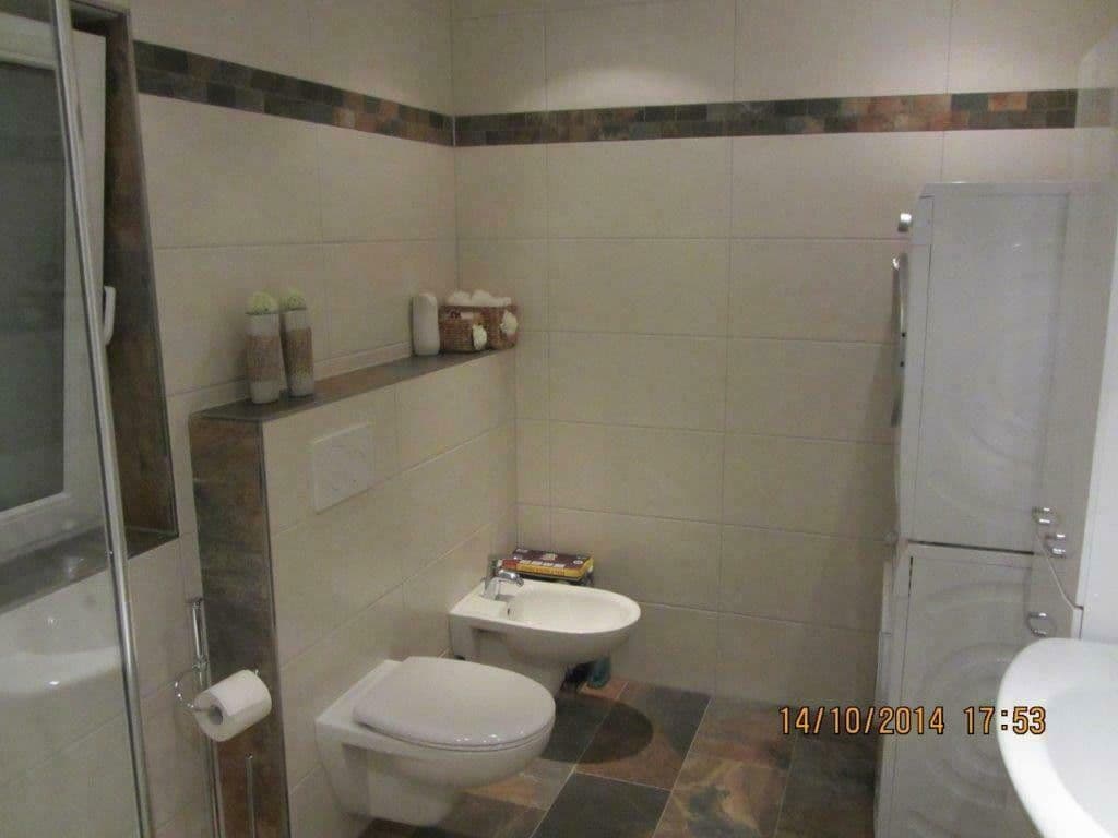 Prenájom bytu 4-izbový 120 m², Hennef (Sieg), Severné Porýnie - Westfálsko Prenájom bytu 4-izbový 120 m², Hennef (Sieg), Severné Porýnie - Westfálsko