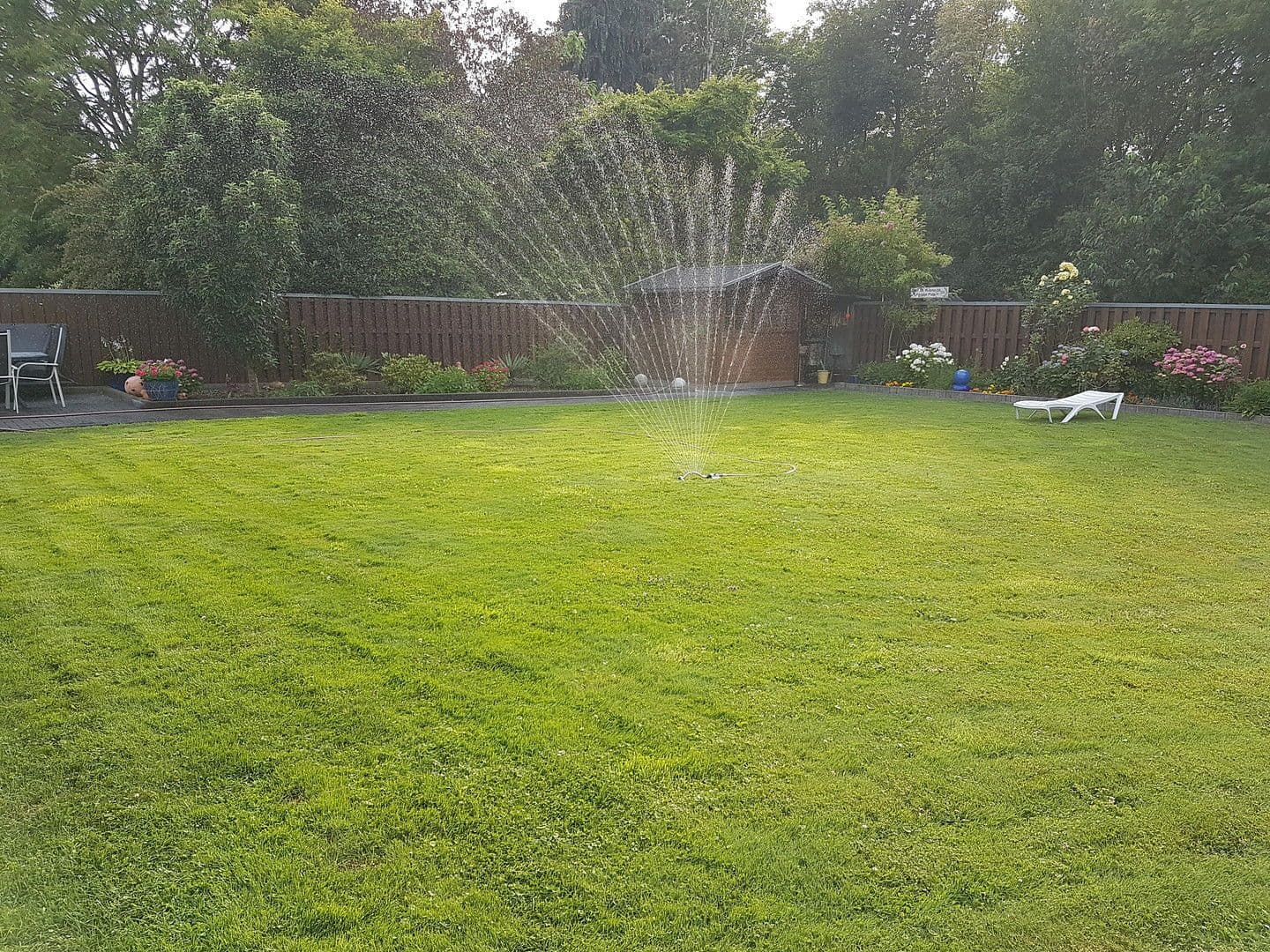 Prenájom bytu 4-izbový 120 m², Hennef (Sieg), Severné Porýnie - Westfálsko Prenájom bytu 4-izbový 120 m², Hennef (Sieg), Severné Porýnie - Westfálsko