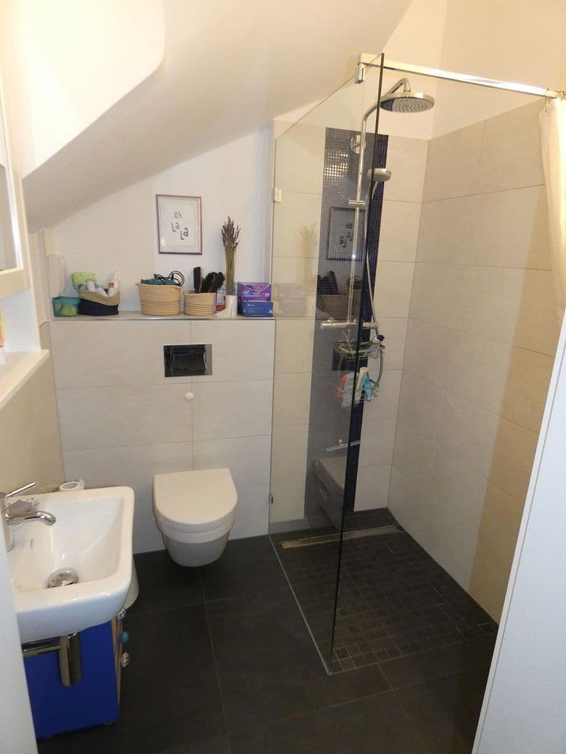 Predaj bytu 4-izbový 136 m², Berlin, Berlín Predaj bytu 4-izbový 136 m², Berlin, Berlín