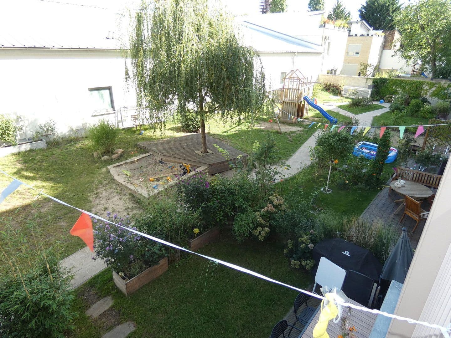 Predaj bytu 4-izbový 136 m², Berlin, Berlín Predaj bytu 4-izbový 136 m², Berlin, Berlín