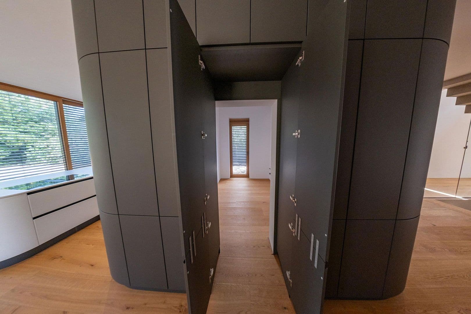 Predaj domu 260 m², pozemek 1.080 m², Karlsruhe, Bádensko-Wurttembersko Predaj domu 260 m², pozemek 1.080 m², Karlsruhe, Bádensko-Wurttembersko