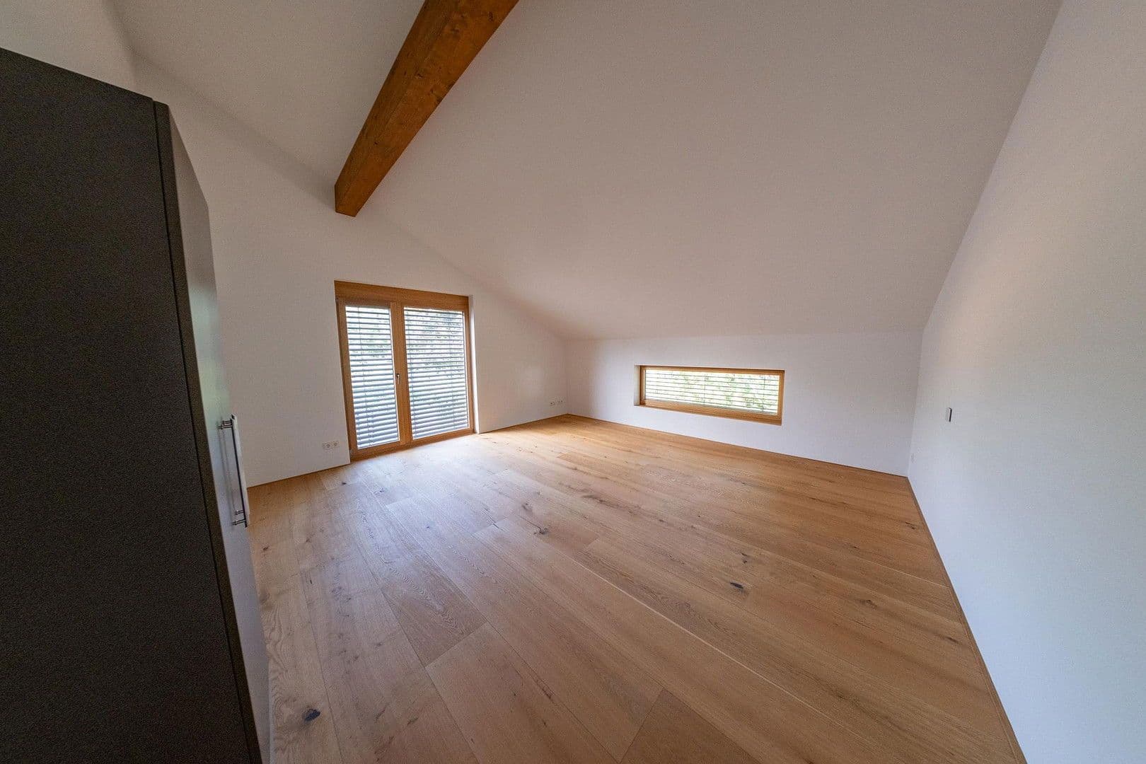 Predaj domu 260 m², pozemek 1.080 m², Karlsruhe, Bádensko-Wurttembersko Predaj domu 260 m², pozemek 1.080 m², Karlsruhe, Bádensko-Wurttembersko