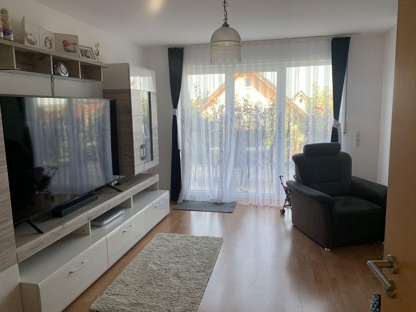 Predaj domu 132 m², pozemek 520 m², An der Höhle 34, Hadamar, Hesensko Predaj domu 132 m², pozemek 520 m², An der Höhle 34, Hadamar, Hesensko