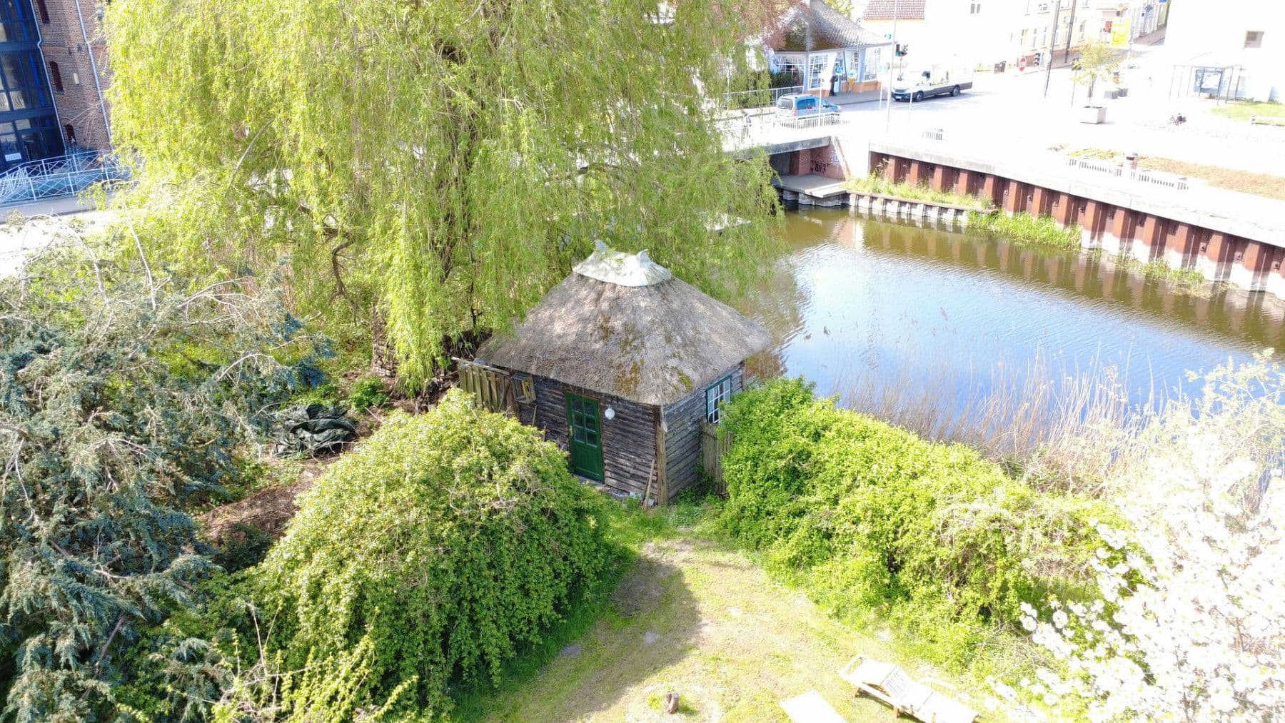 Predaj domu 489 m², pozemek 8.135 m², Bützow, Meklenbursko-Predpomoransko Predaj domu 489 m², pozemek 8.135 m², Bützow, Meklenbursko-Predpomoransko