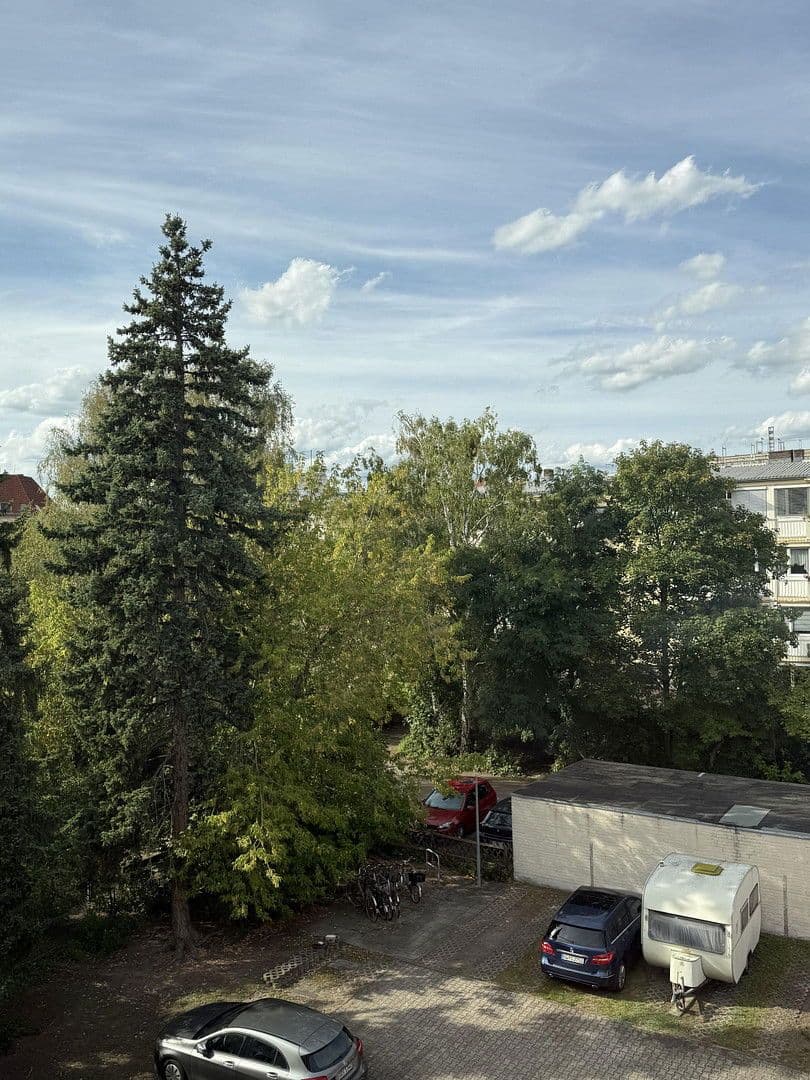 Predaj bytu 3-izbový 70 m², Friedrichsruher Straße 54, Berlin, Berlín Predaj bytu 3-izbový 70 m², Friedrichsruher Straße 54, Berlin, Berlín