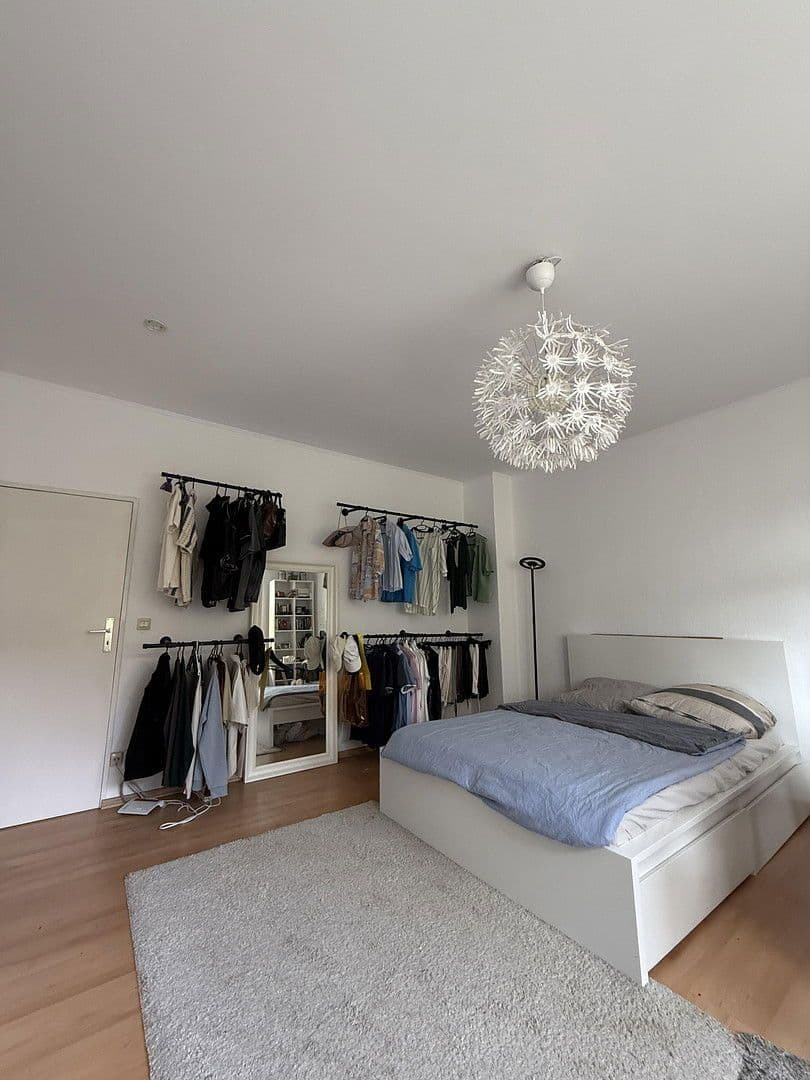 Predaj bytu 3-izbový 70 m², Friedrichsruher Straße 54, Berlin, Berlín Predaj bytu 3-izbový 70 m², Friedrichsruher Straße 54, Berlin, Berlín