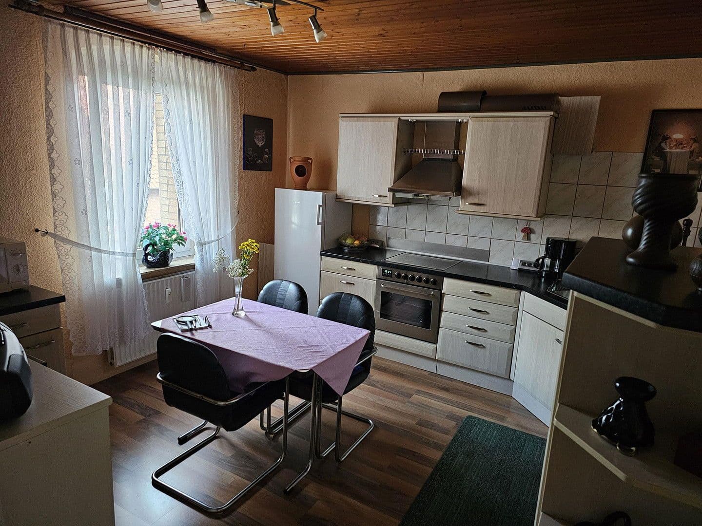 Predaj domu 189 m², pozemek 287 m², Hohenhameln, Dolné Sasko Predaj domu 189 m², pozemek 287 m², Hohenhameln, Dolné Sasko