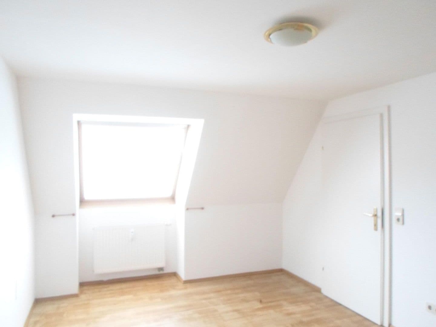 Prenájom bytu 2-izbový 50 m², SCHLOSSWEG 2, Burgau, Štajersko Prenájom bytu 2-izbový 50 m², SCHLOSSWEG 2, Burgau, Štajersko