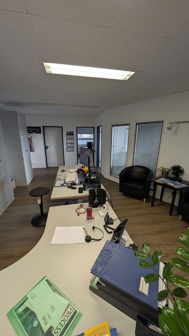 Prenájom kancelárie 194 m², Mengendamm 12, Hannover, Dolné Sasko Prenájom kancelárie 194 m², Mengendamm 12, Hannover, Dolné Sasko