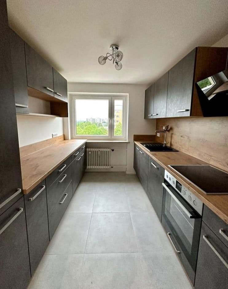 Prenájom bytu 20 m², Eduard-Spranger-Str. 24, München, Bavorsko Prenájom bytu 20 m², Eduard-Spranger-Str. 24, München, Bavorsko